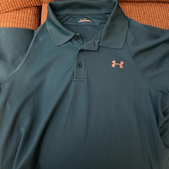 Brand name shirts most never been worn. Very good condition, smoke free home. - Picture 7 of 9